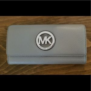 Micheal Kors Wallet